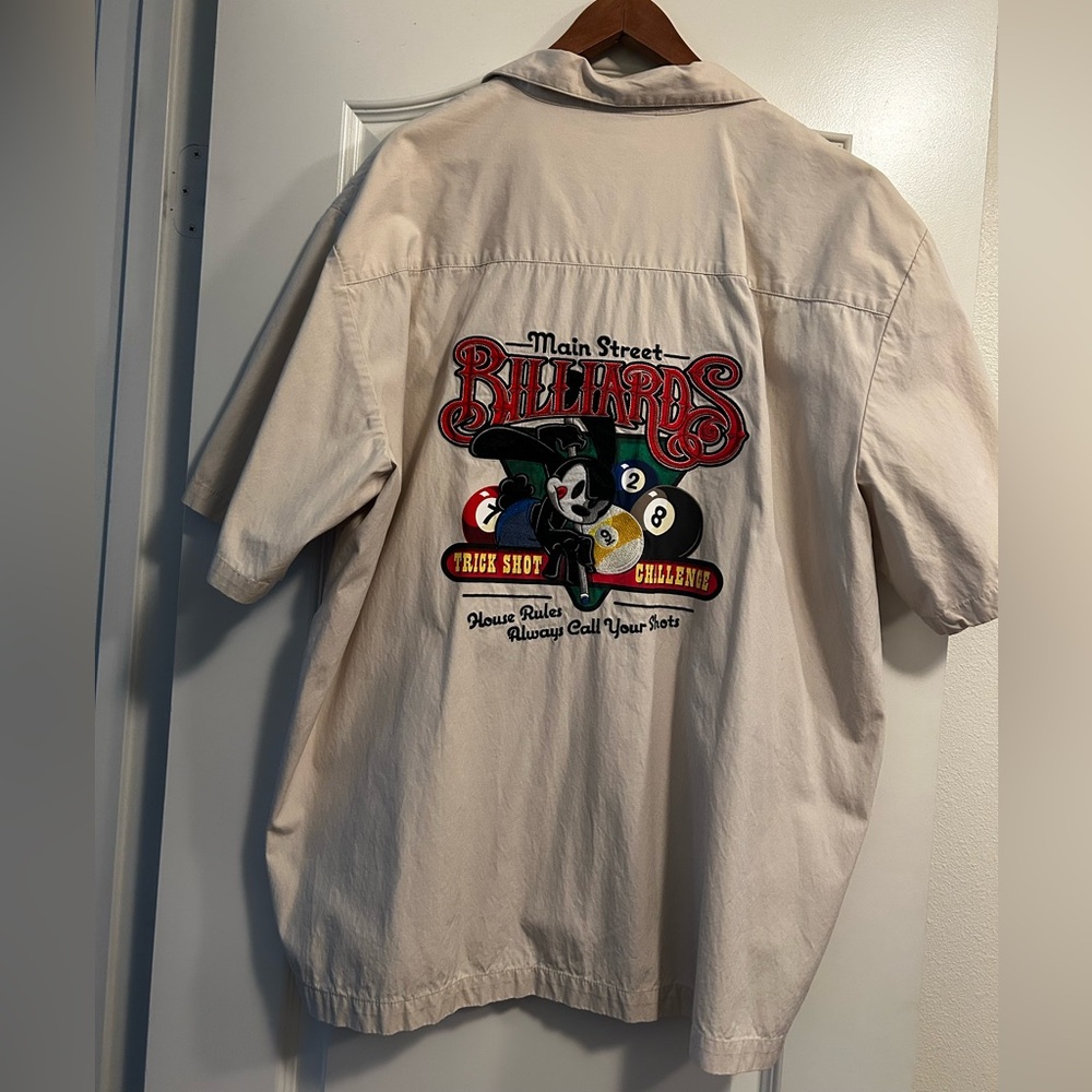 Rare Disney Parks Oswald the Lucky Rabbit Button Down shirt